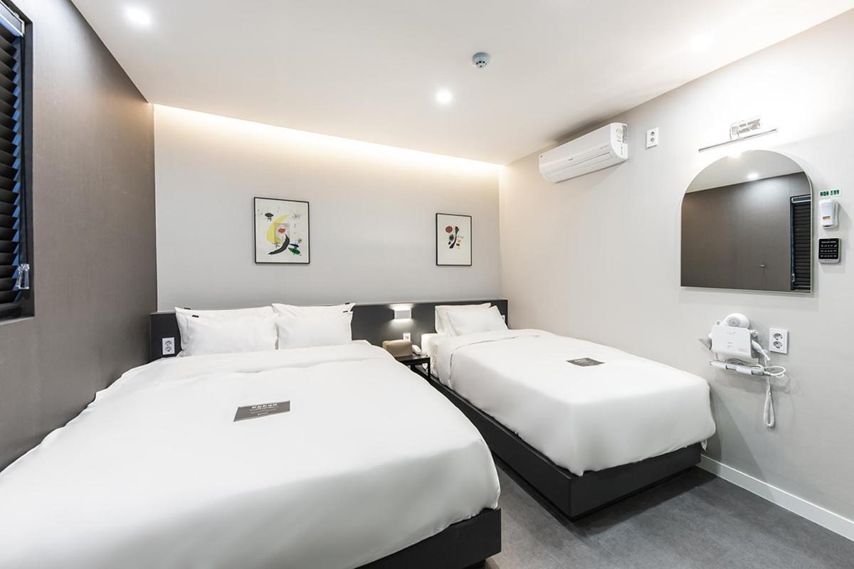 Hotel Yam_Pohang Munduck Экстерьер фото